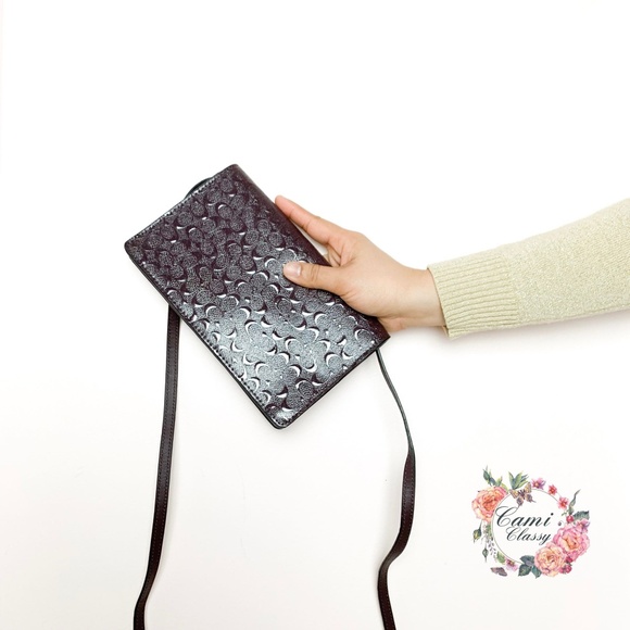 🌷CamiClassy Bags🌷 Coach Debossed Crossbody Bag - Picture 2 of 3